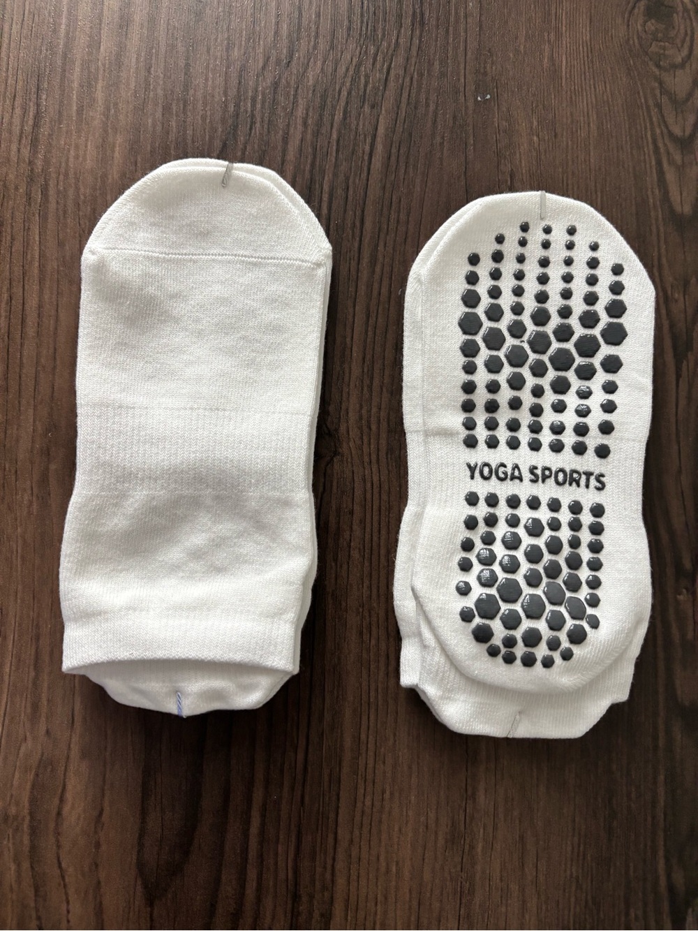 Men's White Grip No-Show Socks